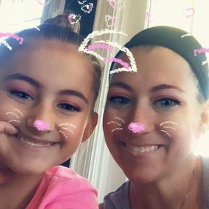 Meet your Posher, Hope